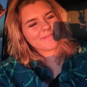 Meet your Posher, Alexandra